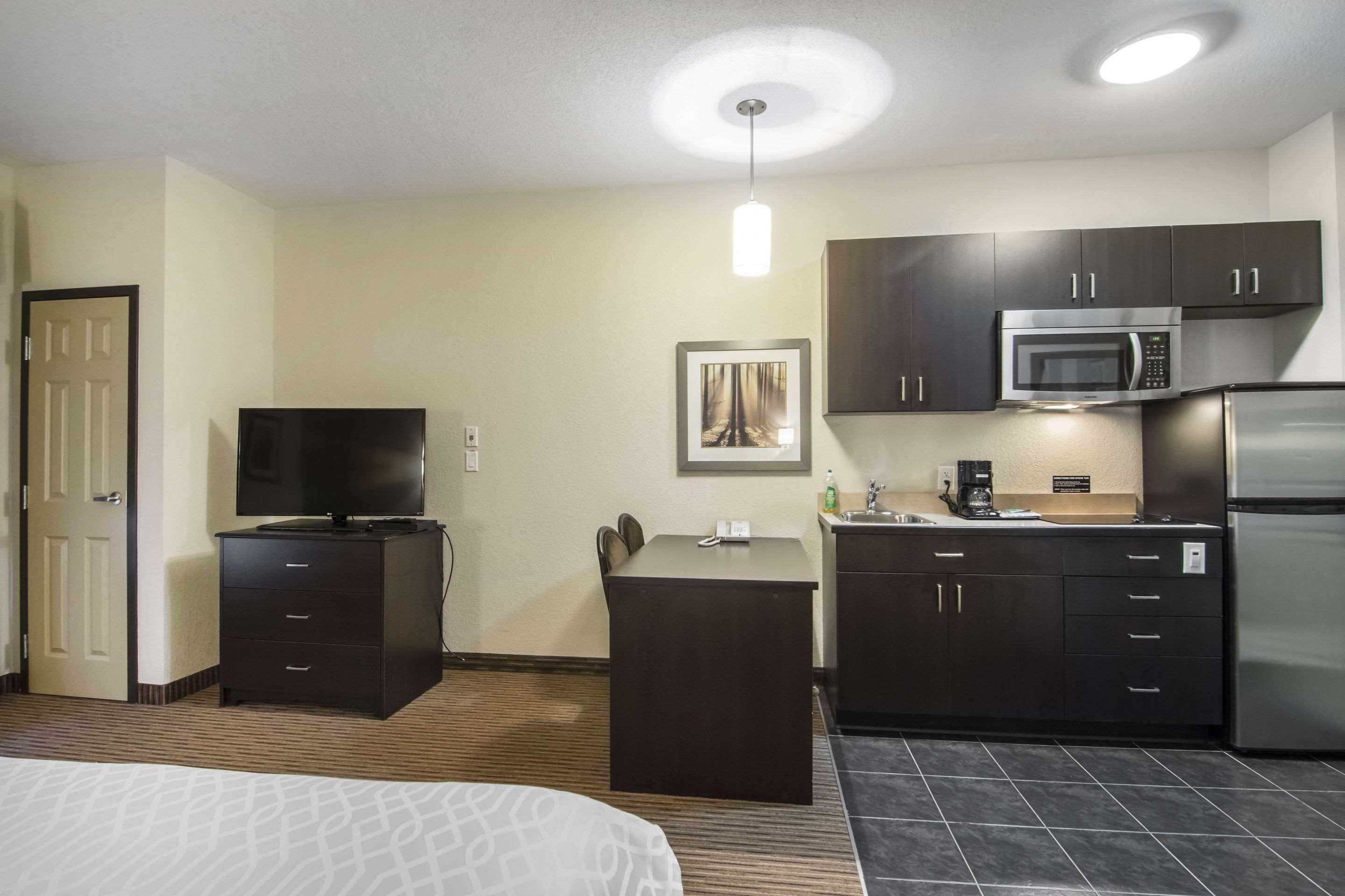 Quality Inn & Suites Thompson Eksteriør bilde